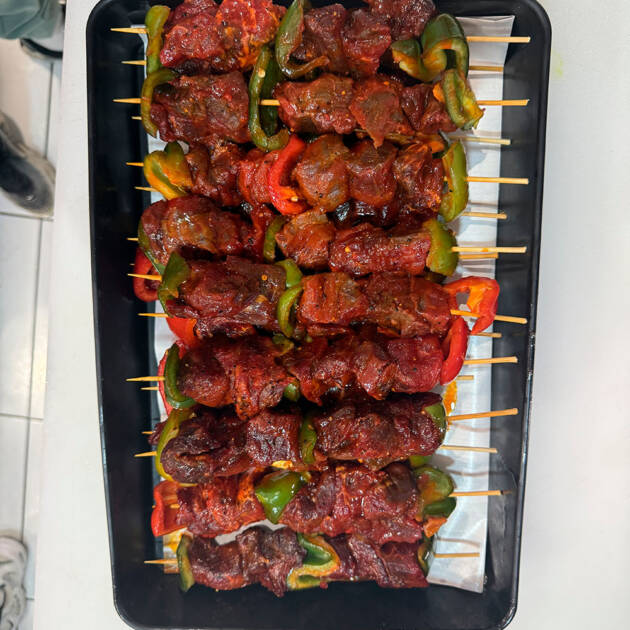 Brochettes de bœuf mariné halal ( variable )
